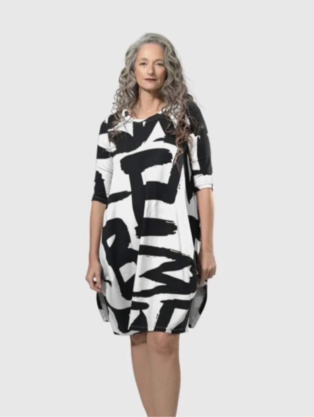 Alembika Black And White Graphic Print Dress / Tunic